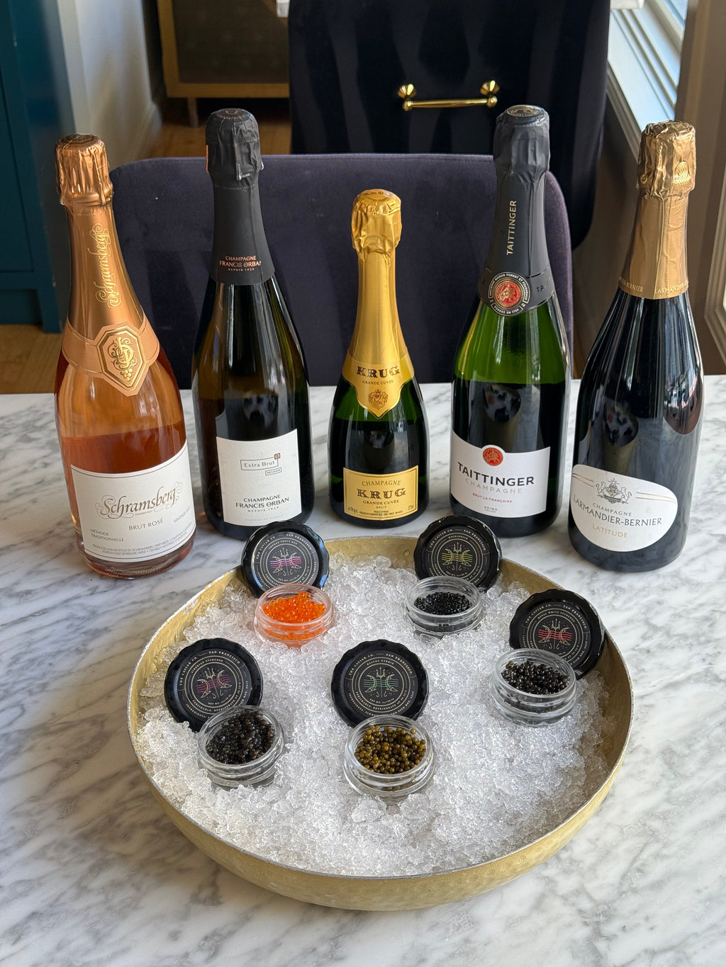 BUBBLES AND BRINE: OUR 5 FAVORITE CAVIAR & CHAMPAGNE PAIRINGS